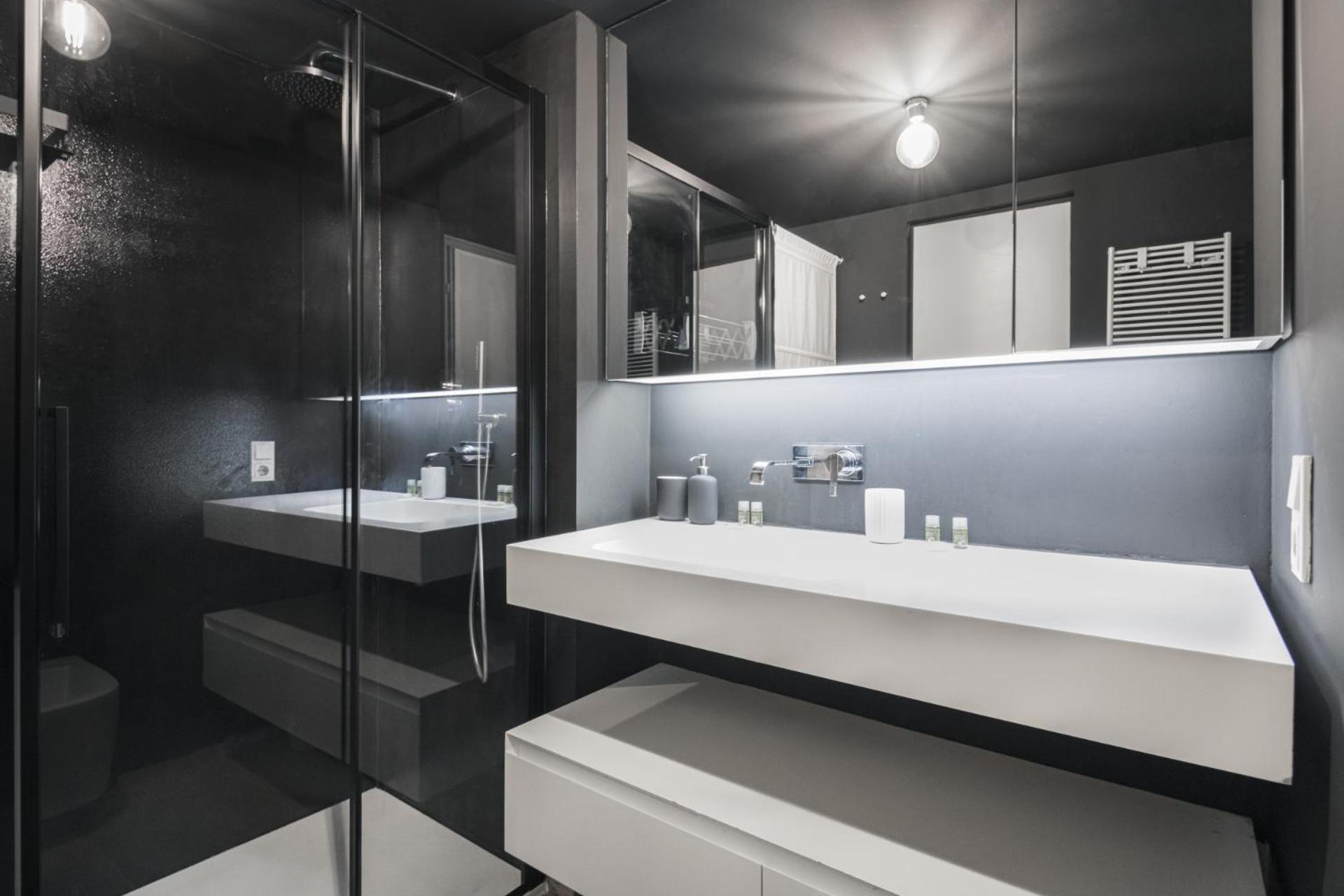Easylife - Moderno In Moscova/brera